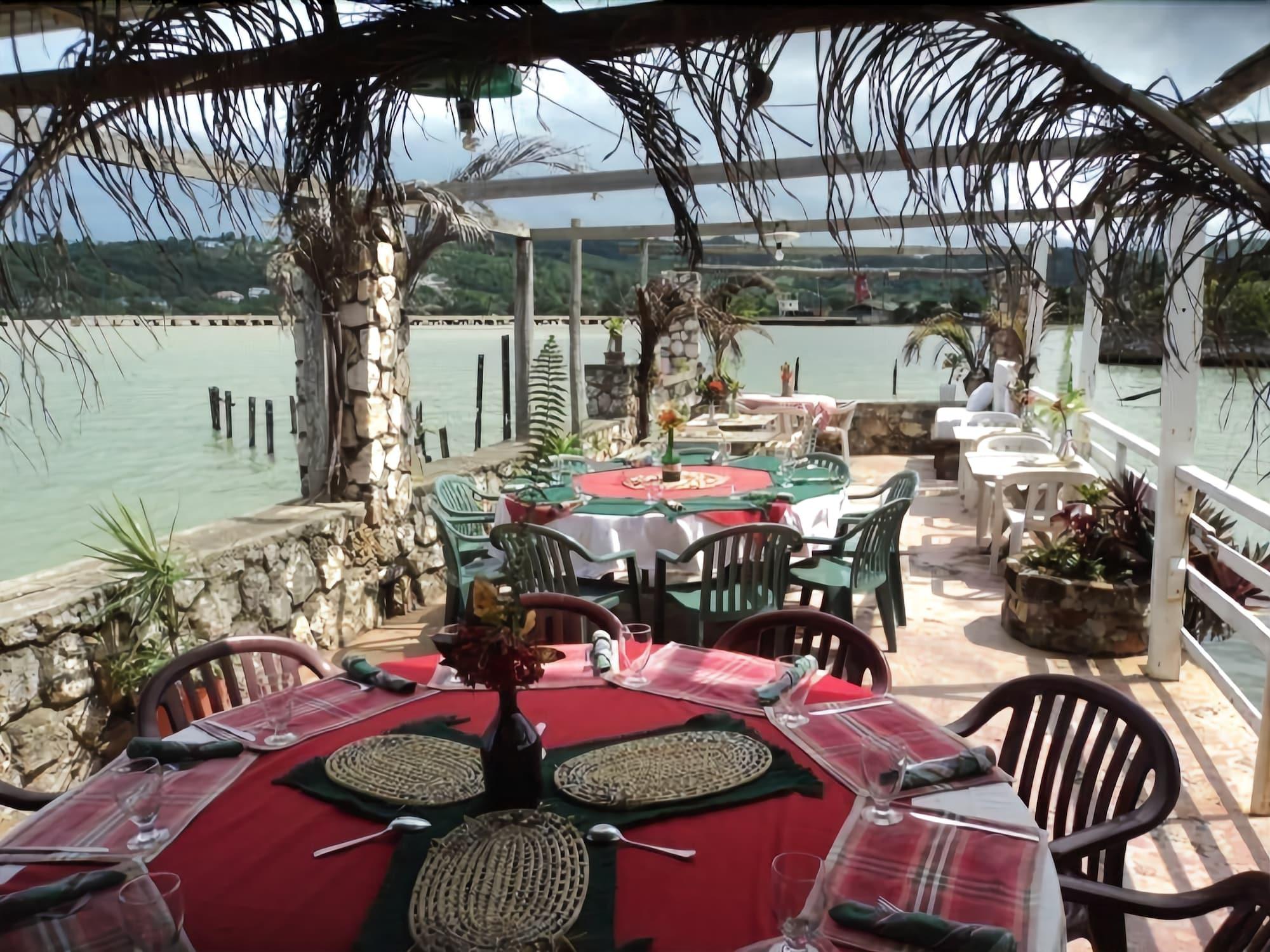 Restaurant Hotel Rio Bueno