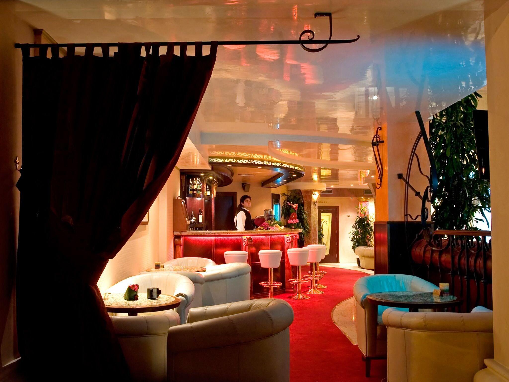 Bar/Salón Hotel Capitol