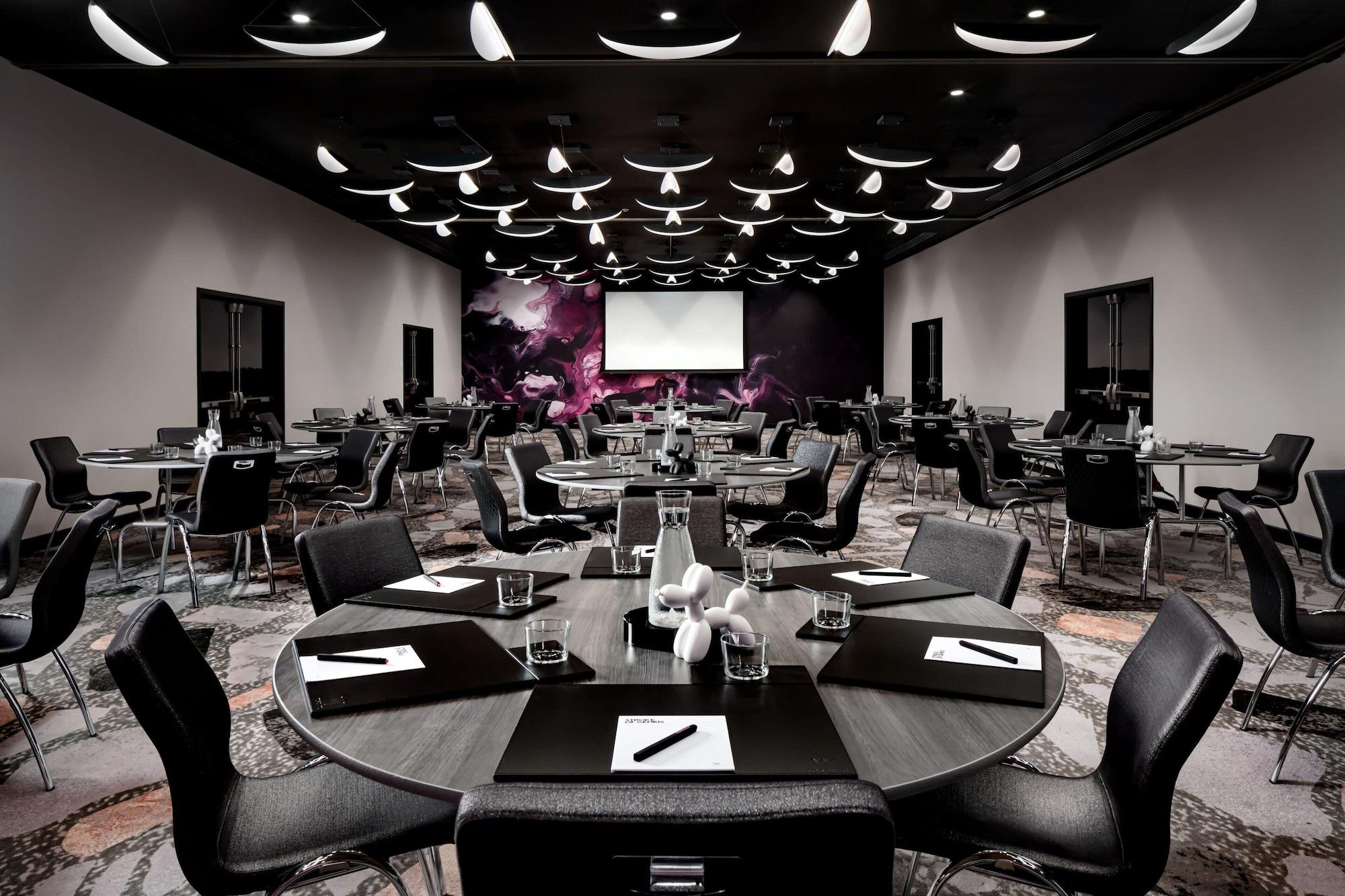 Sala de Reuniones W Toronto