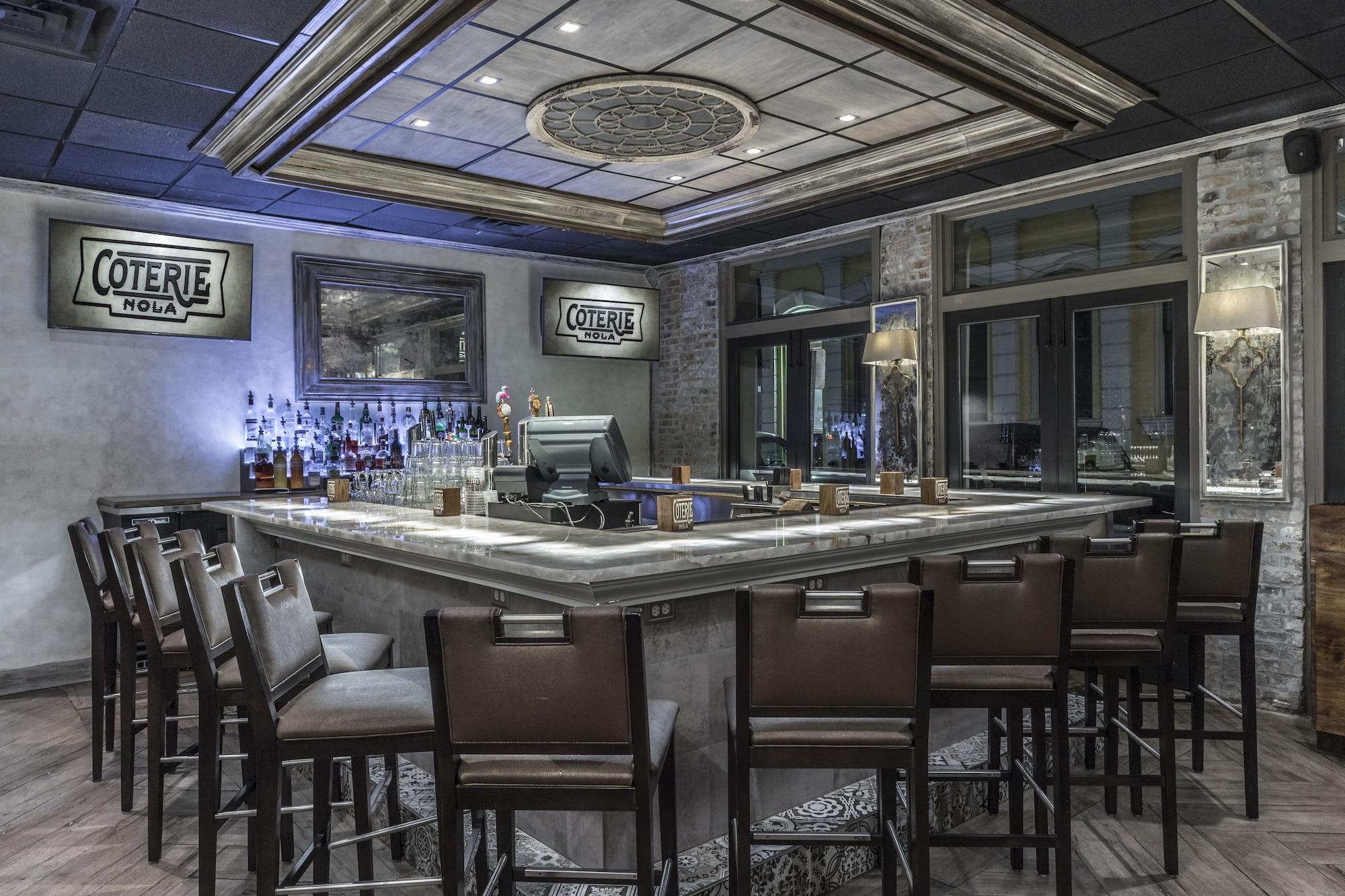 Bar/Salón La Galerie French Quarter Hotel