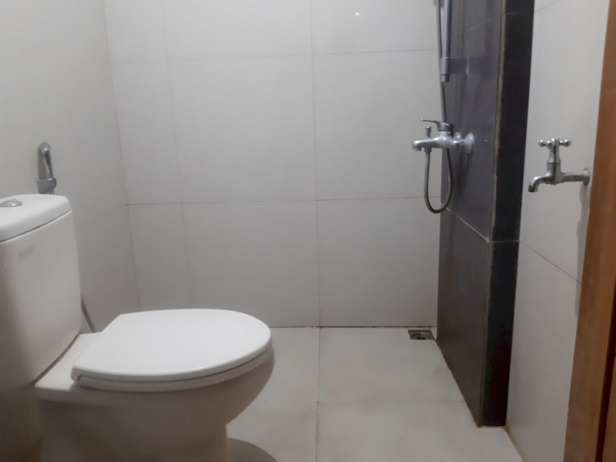 Equipamiento de Habitación Hotel O Bidara Guest House Syariah