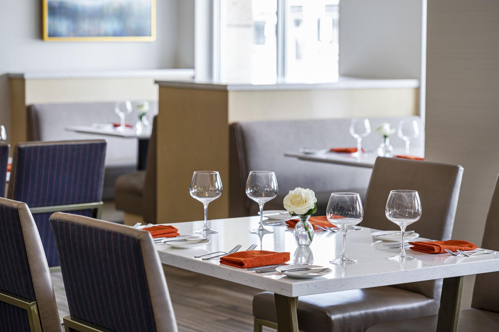 Restaurant Hyatt Regency Valencia