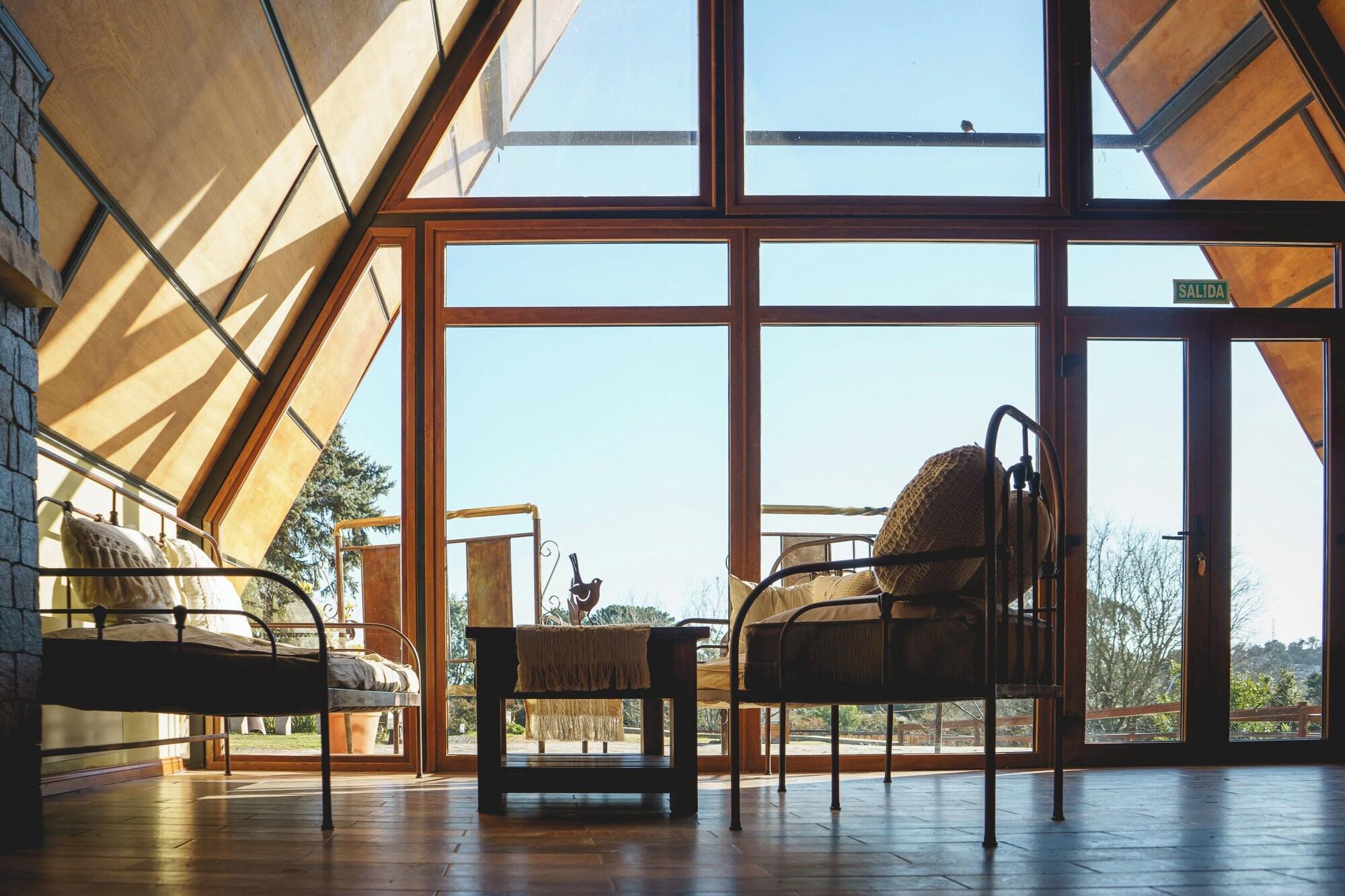 Vista Lobby Mell Mell en la Sierra