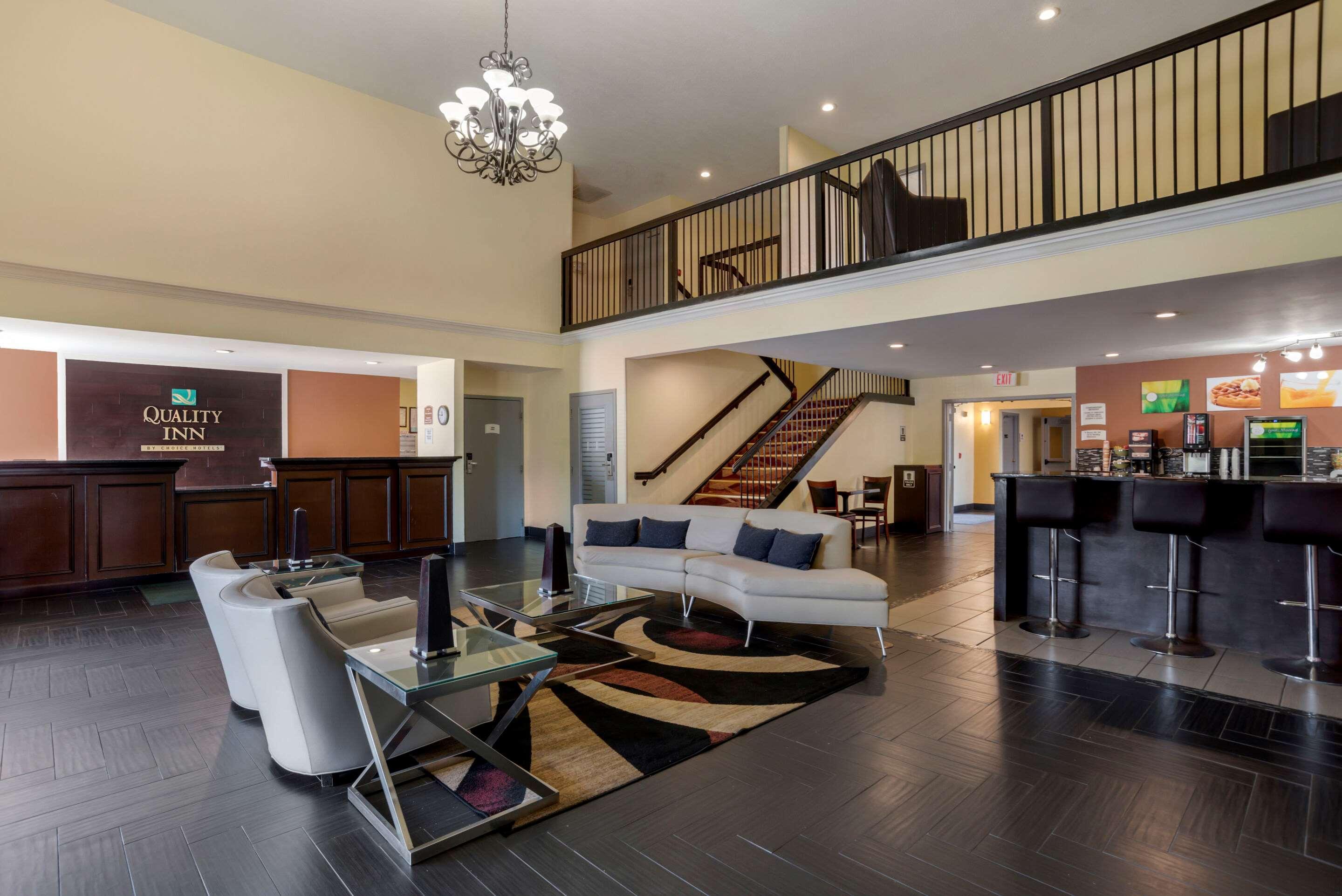 Vista Lobby Quality Inn Phenix City Columbus