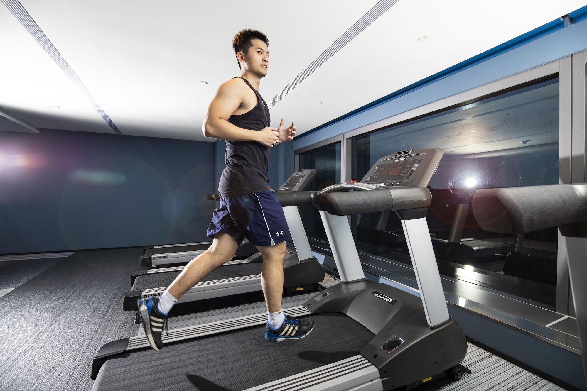 Gimnasio Caesar Metro Taipei