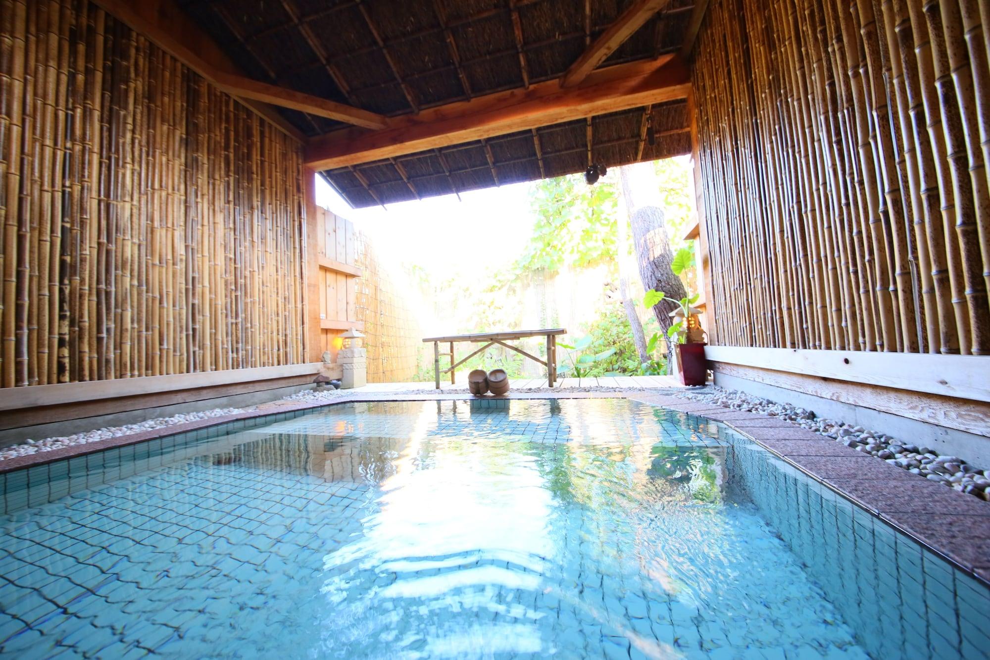 Spa Kunugi Relaxation with 4 modern rooms
