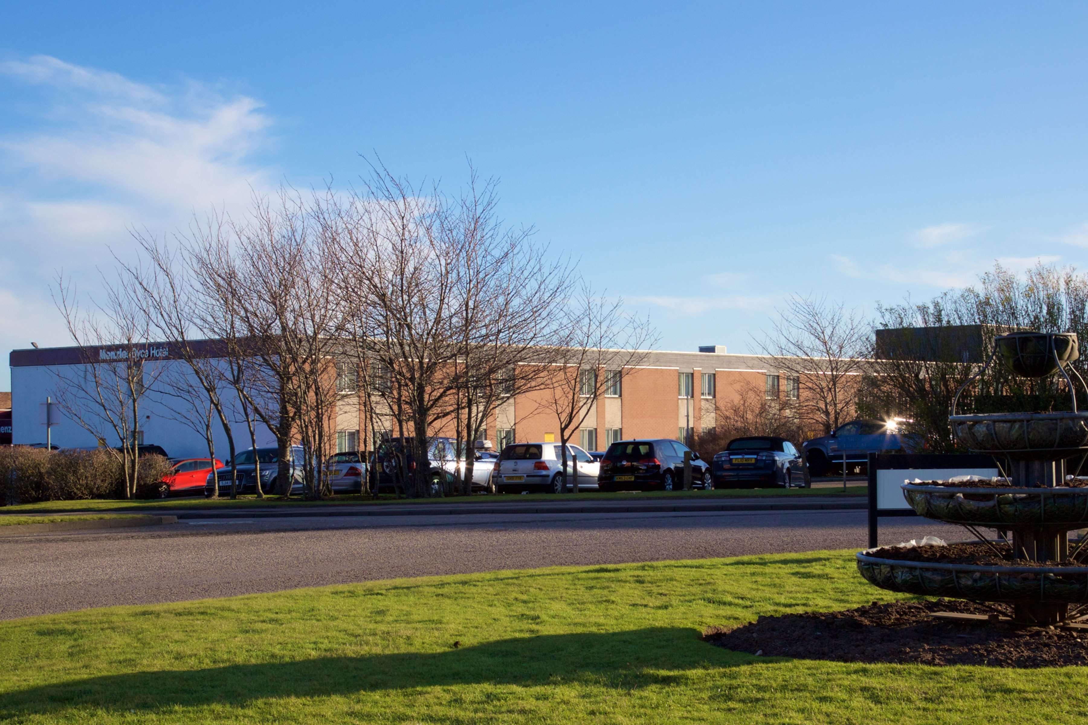 Vista Exterior Aberdeen Airport Dyce Hotel, Sure Hotel Collection by BW