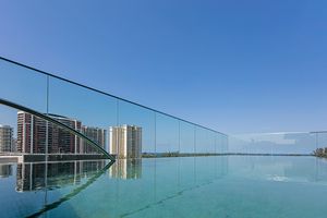 Alojamiento - Square Design Hotel