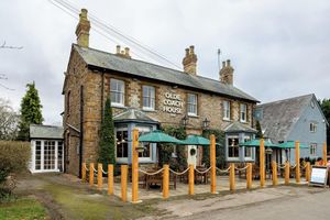 Alojamiento - The Olde Coach House Inn
