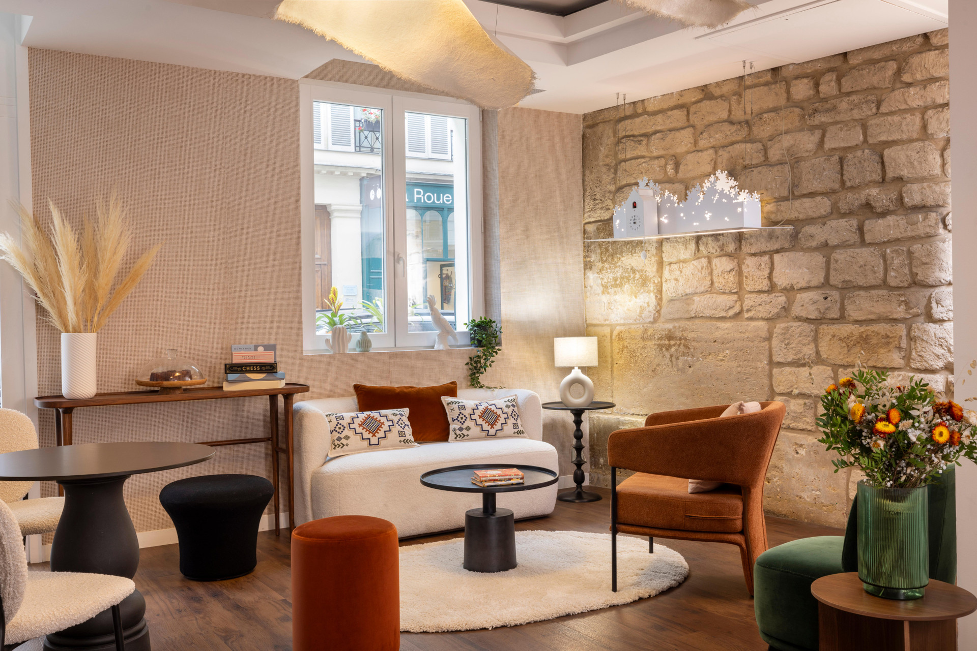 Vista Lobby Hotel Chavanel Paris