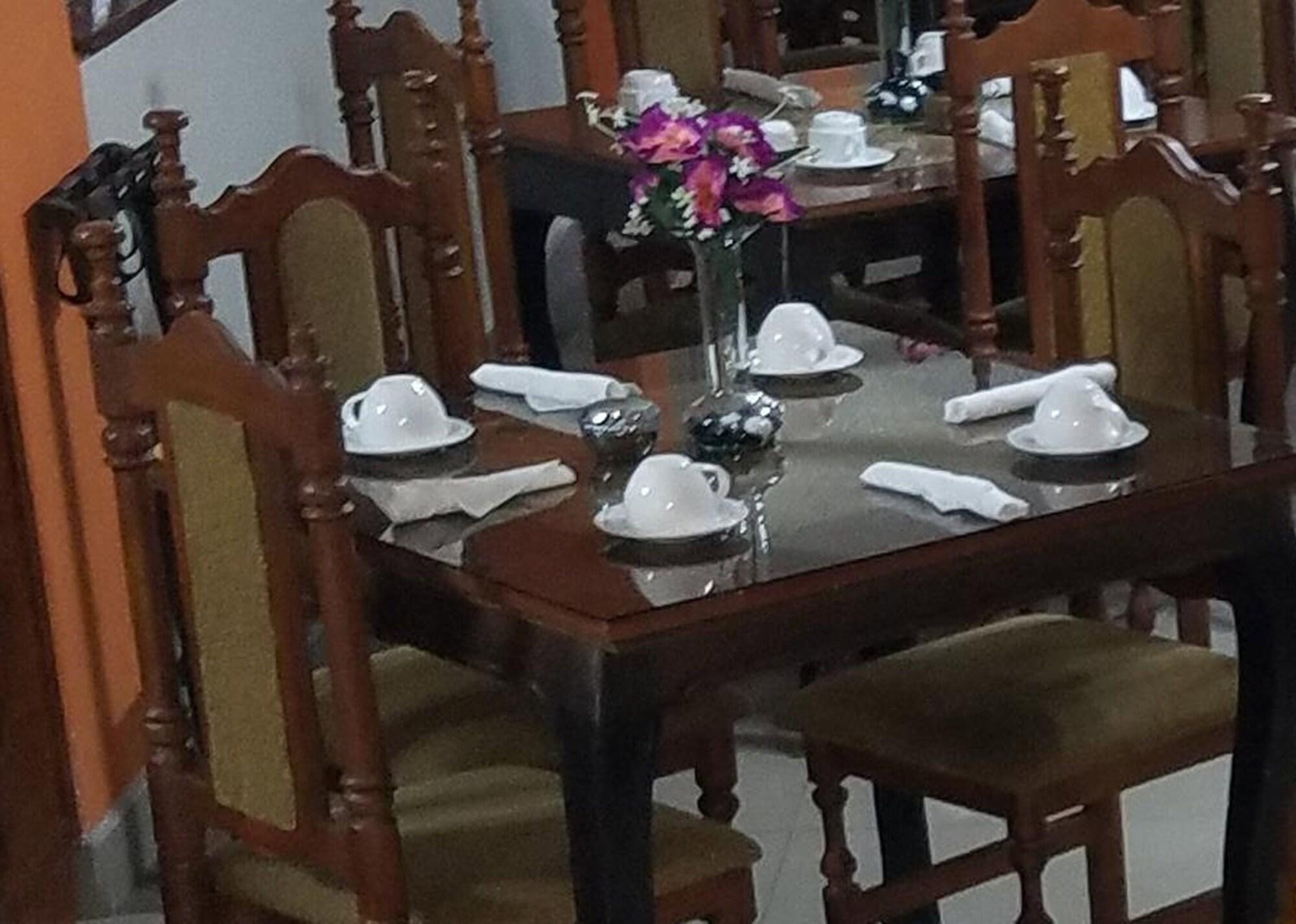 Restaurant Hotel las Américas Cuenca