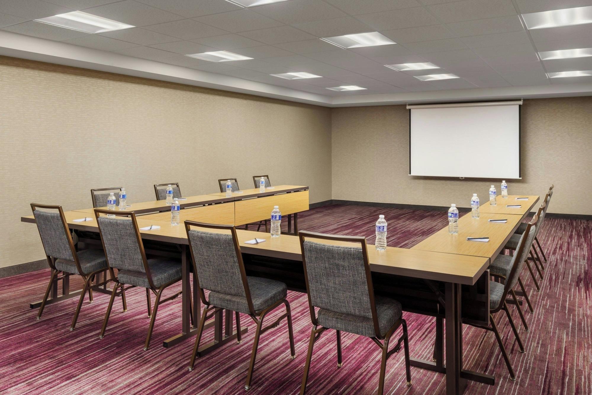 Sala de Reuniones Courtyard by Marriott Salinas Monterey