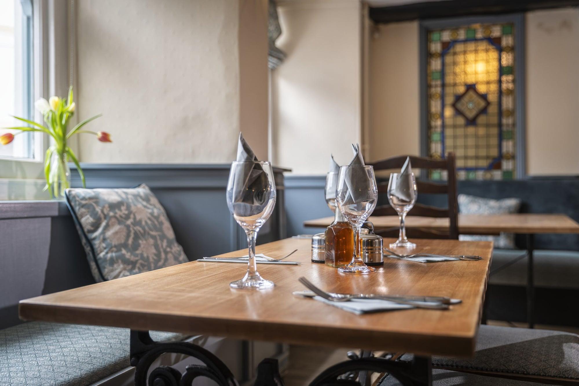 Restaurant Cromwell Arms