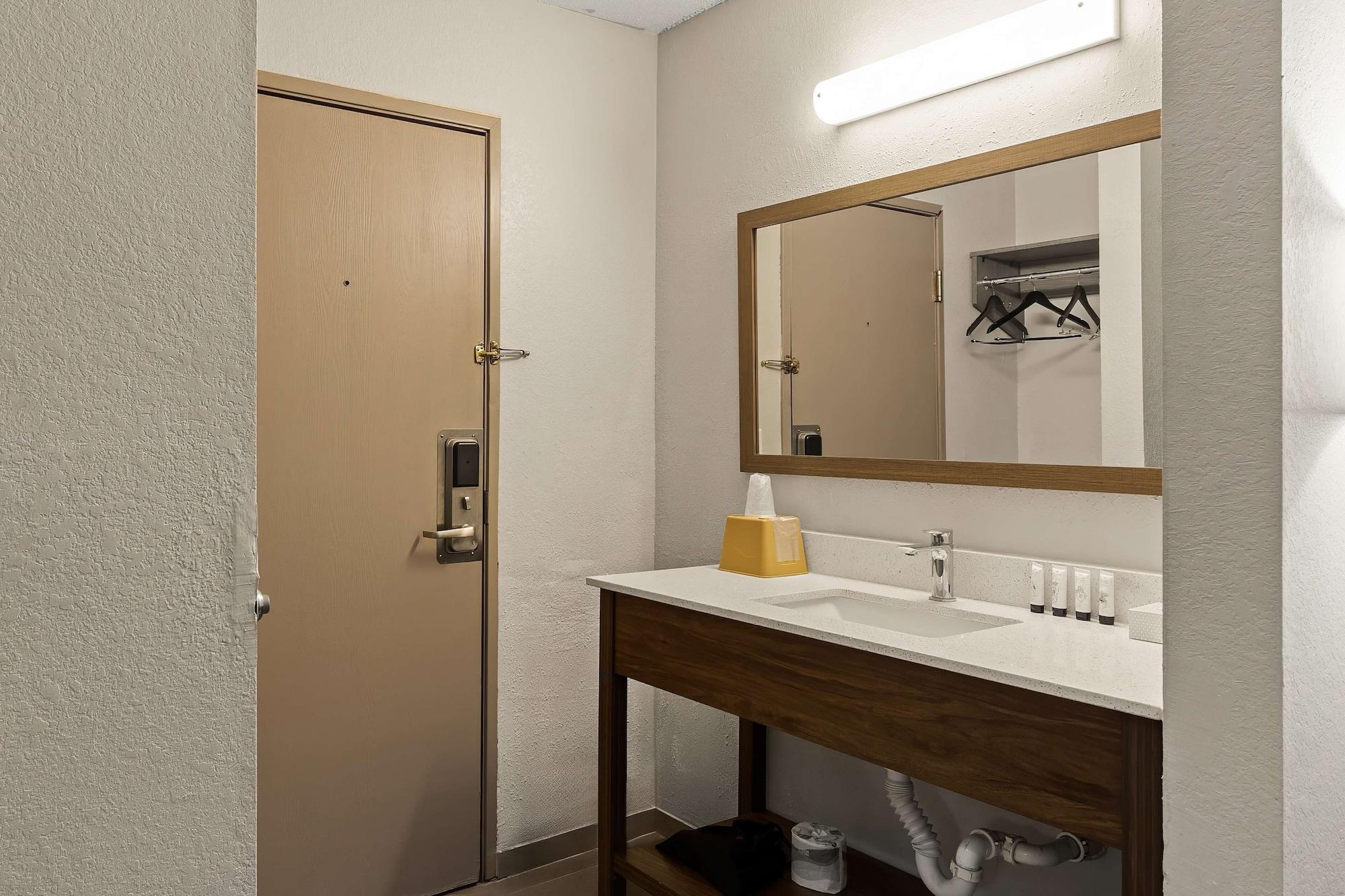 Equipamiento de Habitación Red Lion Inn & Suites Caseyville