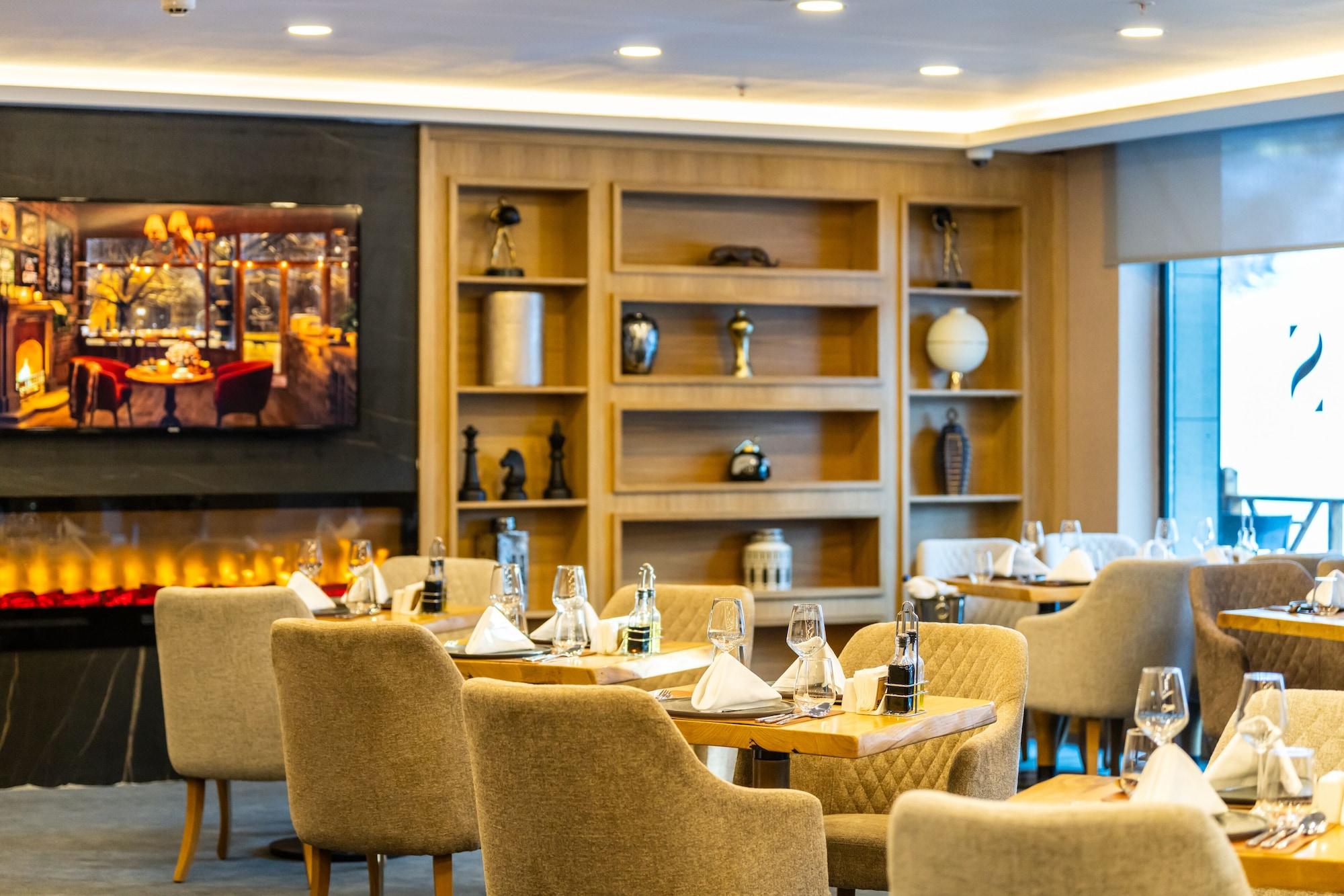 Restaurant SARPINO MOUNTAIN HOTEL