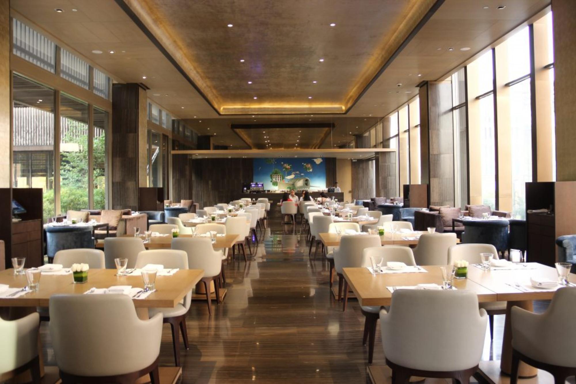 Restaurant Roseate House