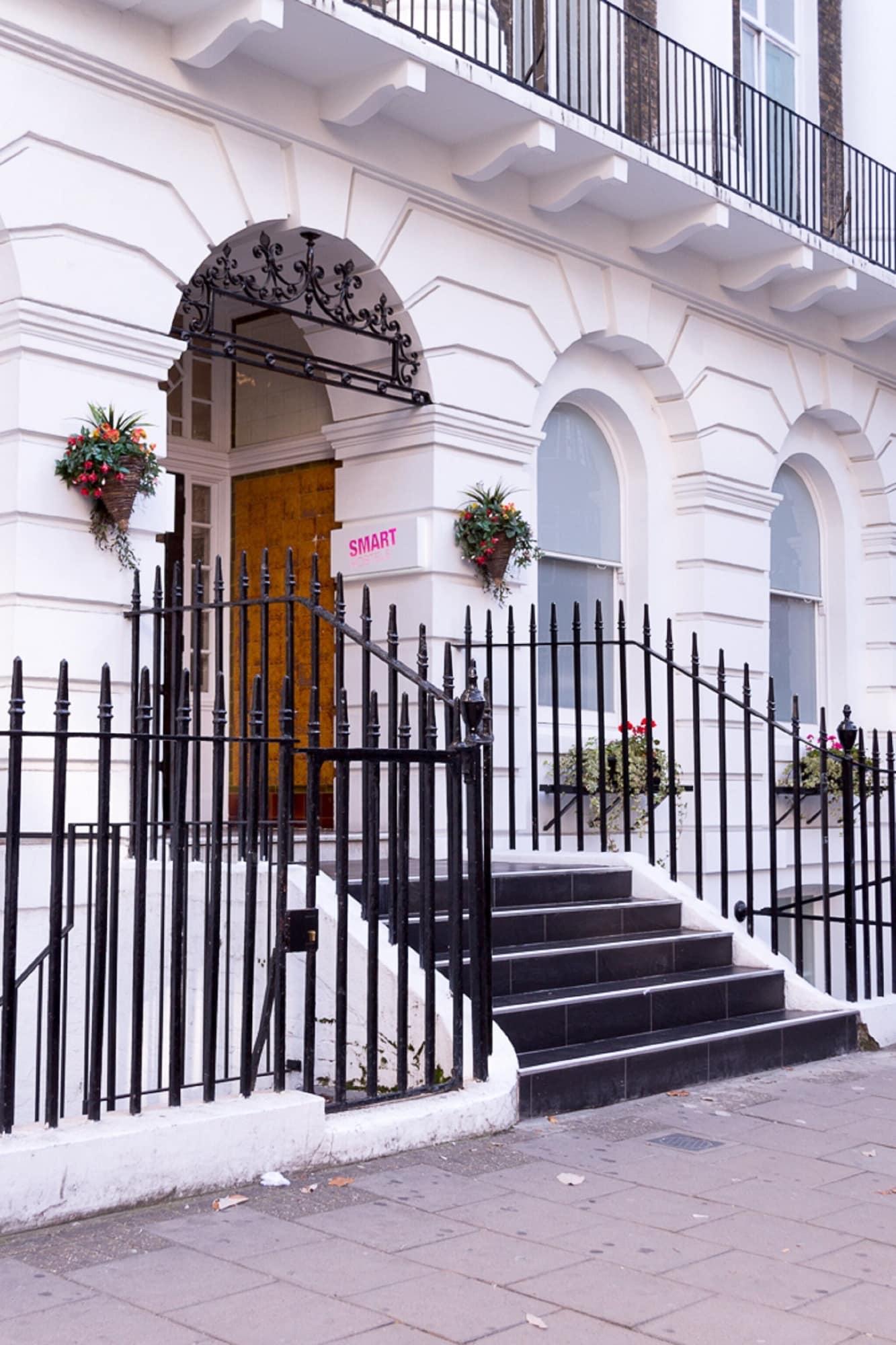 Vista Exterior Smart Russell Square Hostel