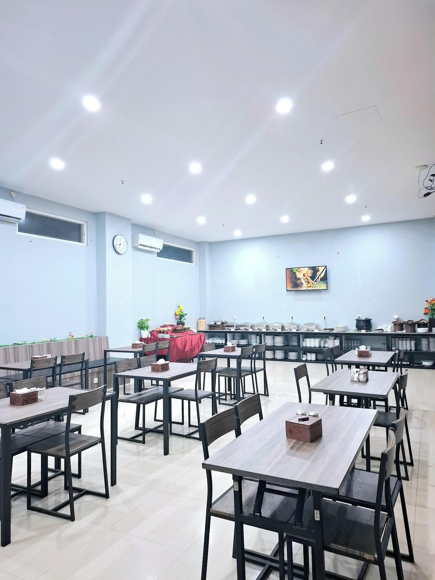 Restaurant SM Tower Hotel & Convention Center Berau