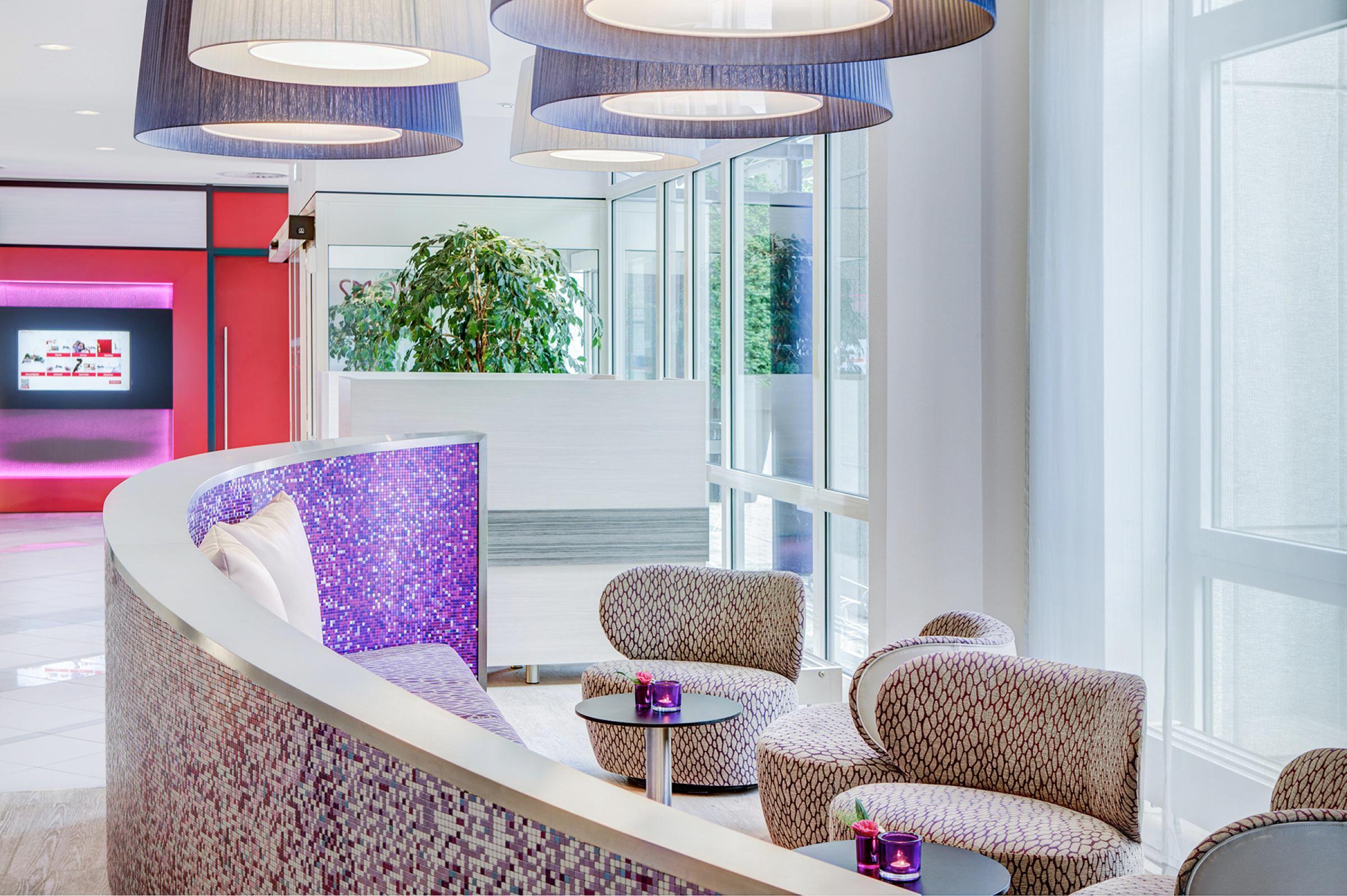Bar/Salón IntercityHotel Rostock