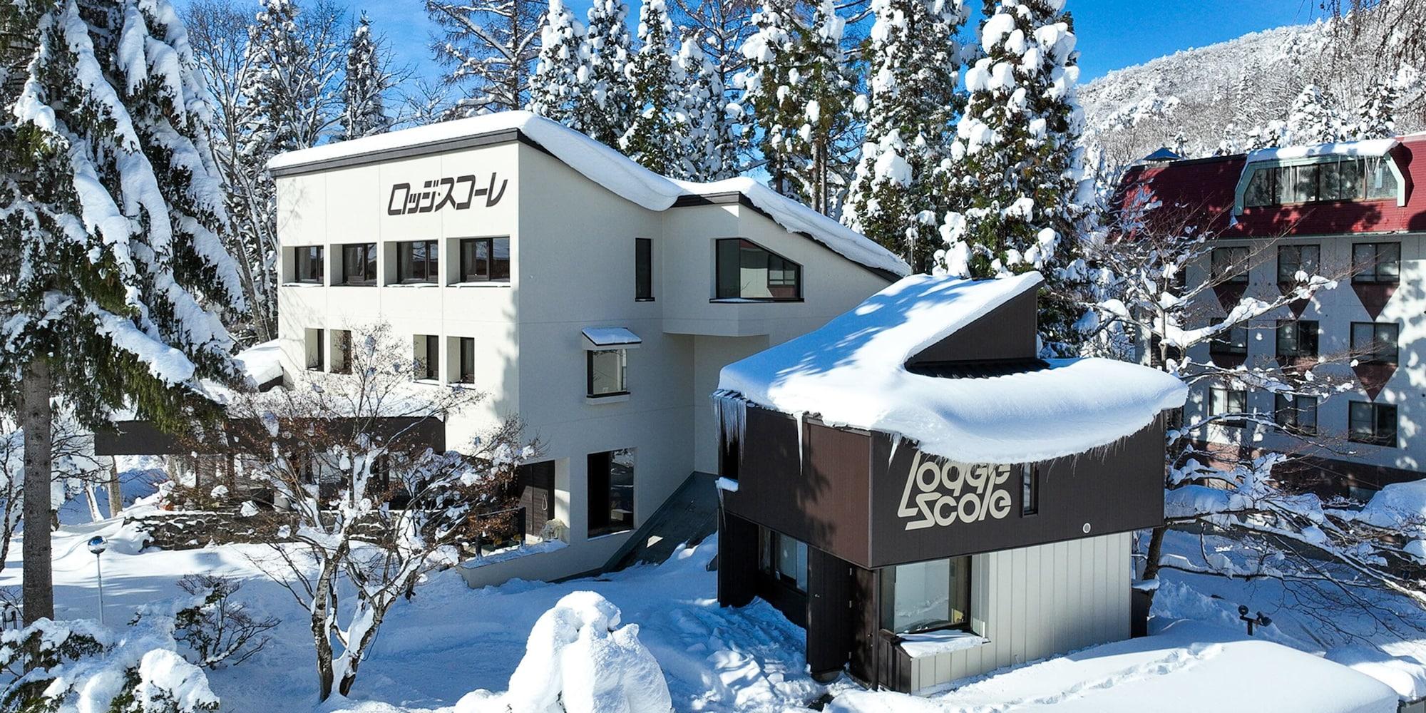 Vista Exterior Lodge Scole