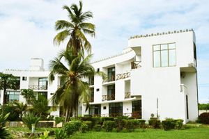 Alojamiento - Coconut Tree Village Beach Resort