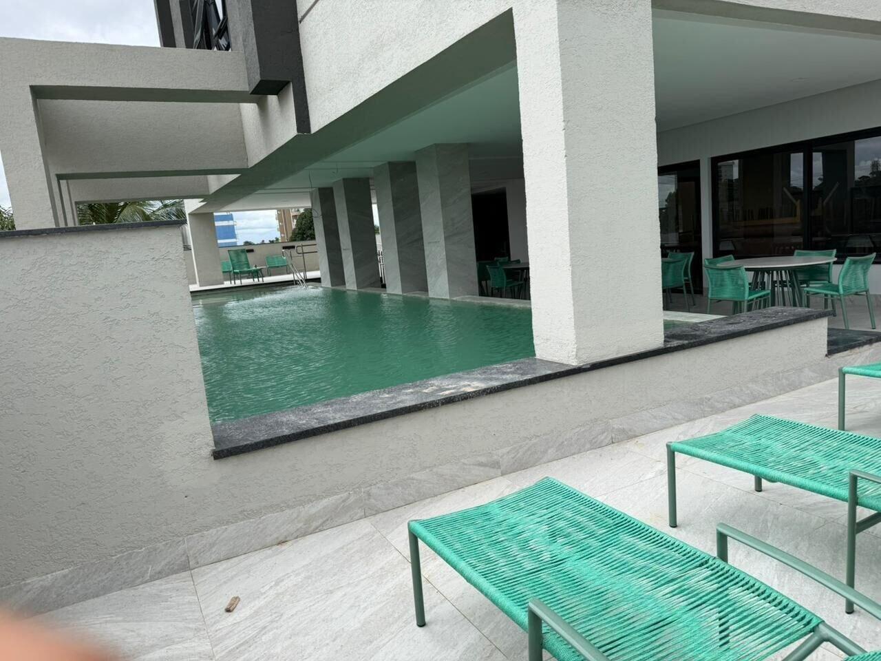 Vista Piscina Grand Maison Hotel