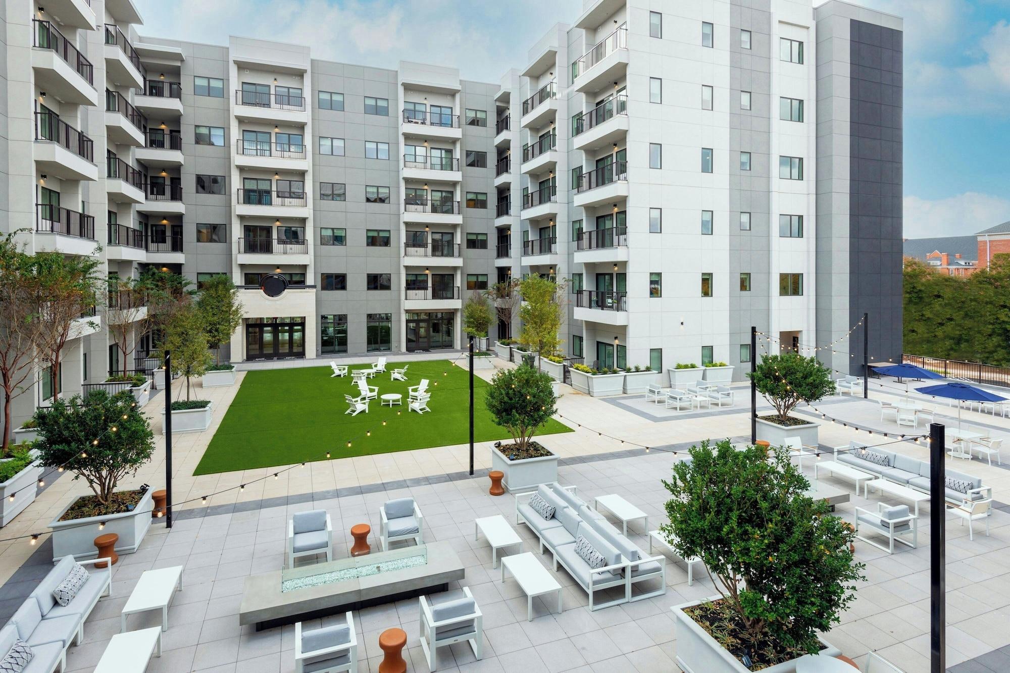 Vista Exterior Courtyard by Marriott Gainesville GA