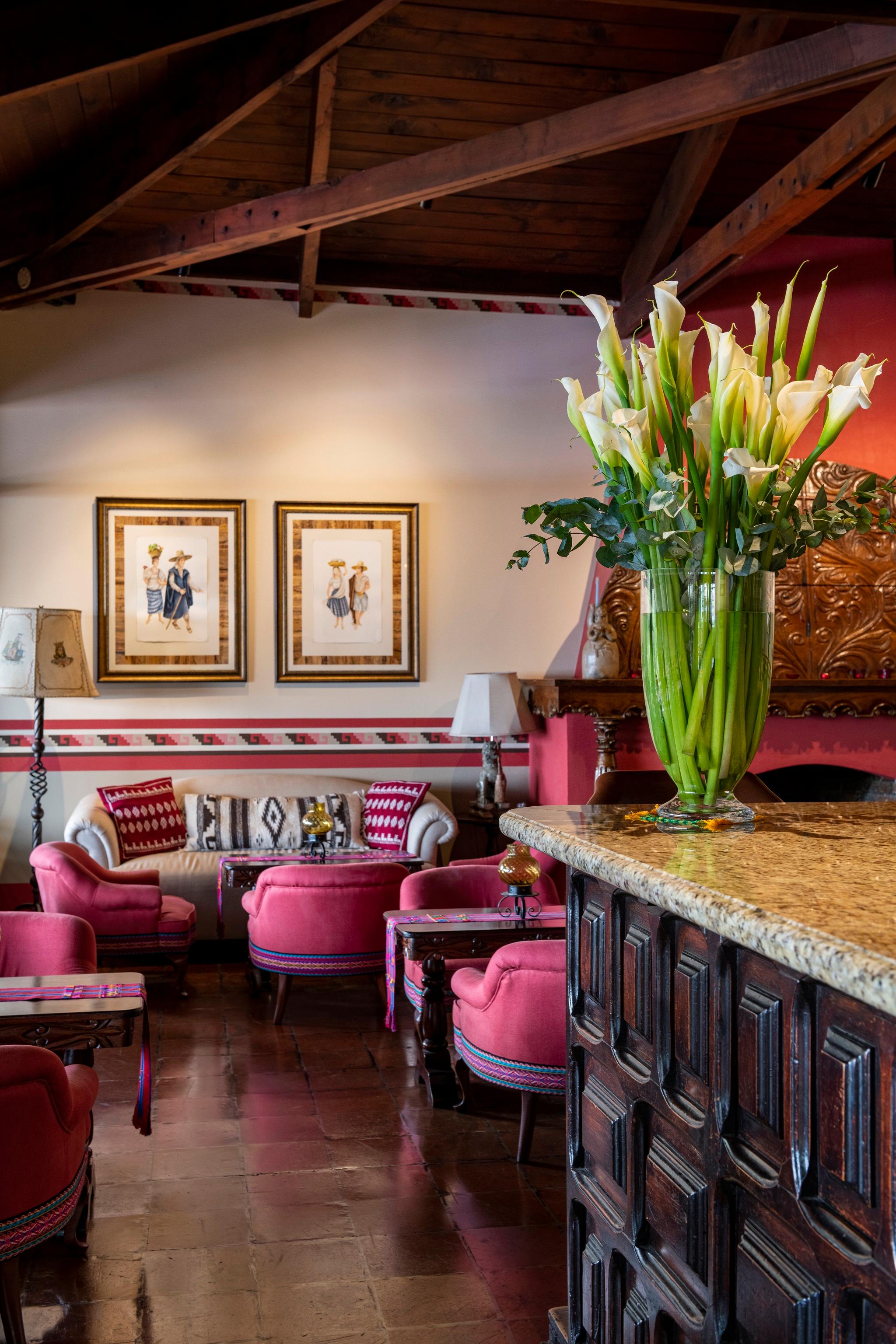 Bar/Salón Hotel Atitlán