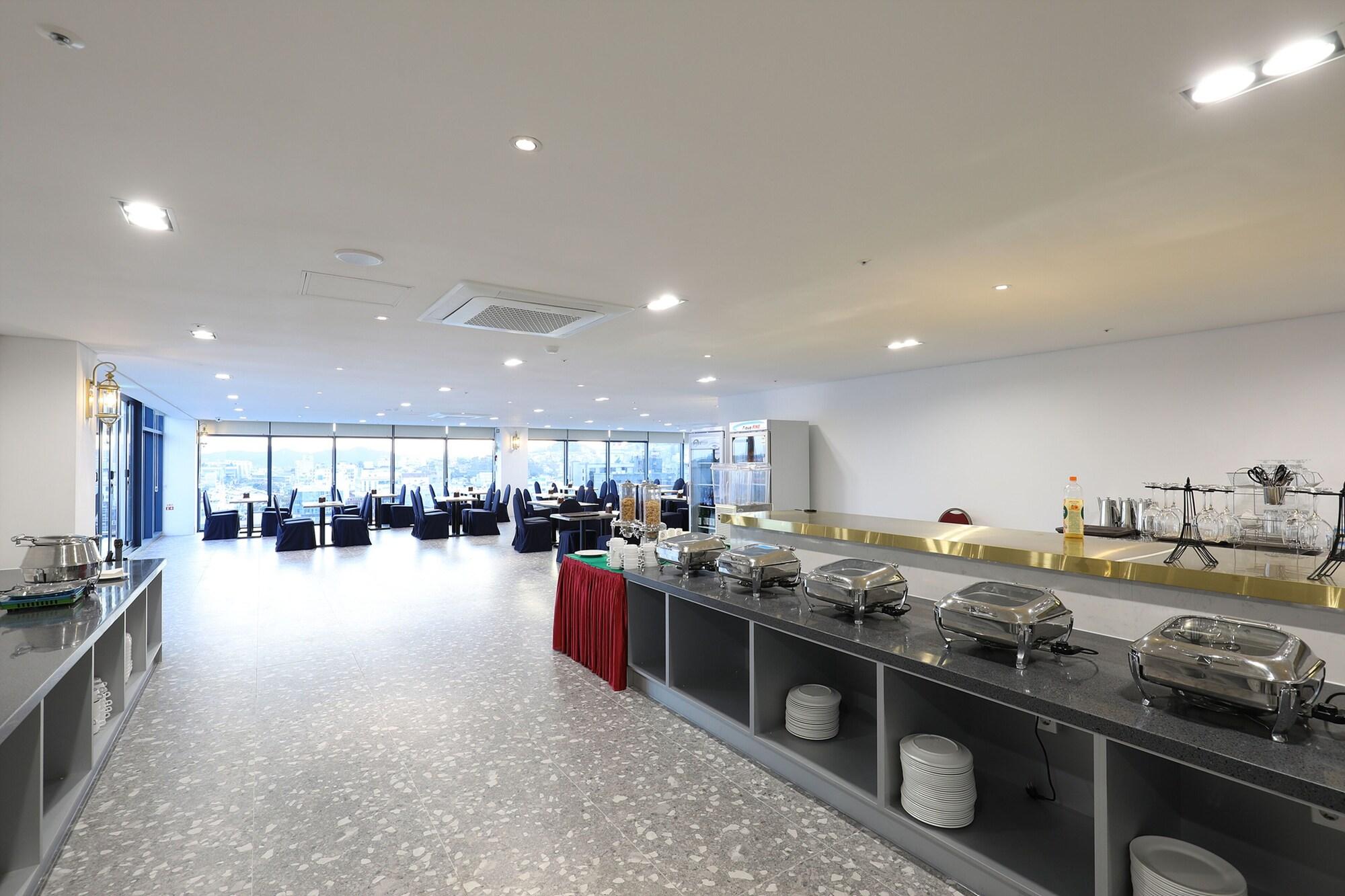 Restaurant Mokpo Ocean Hotel