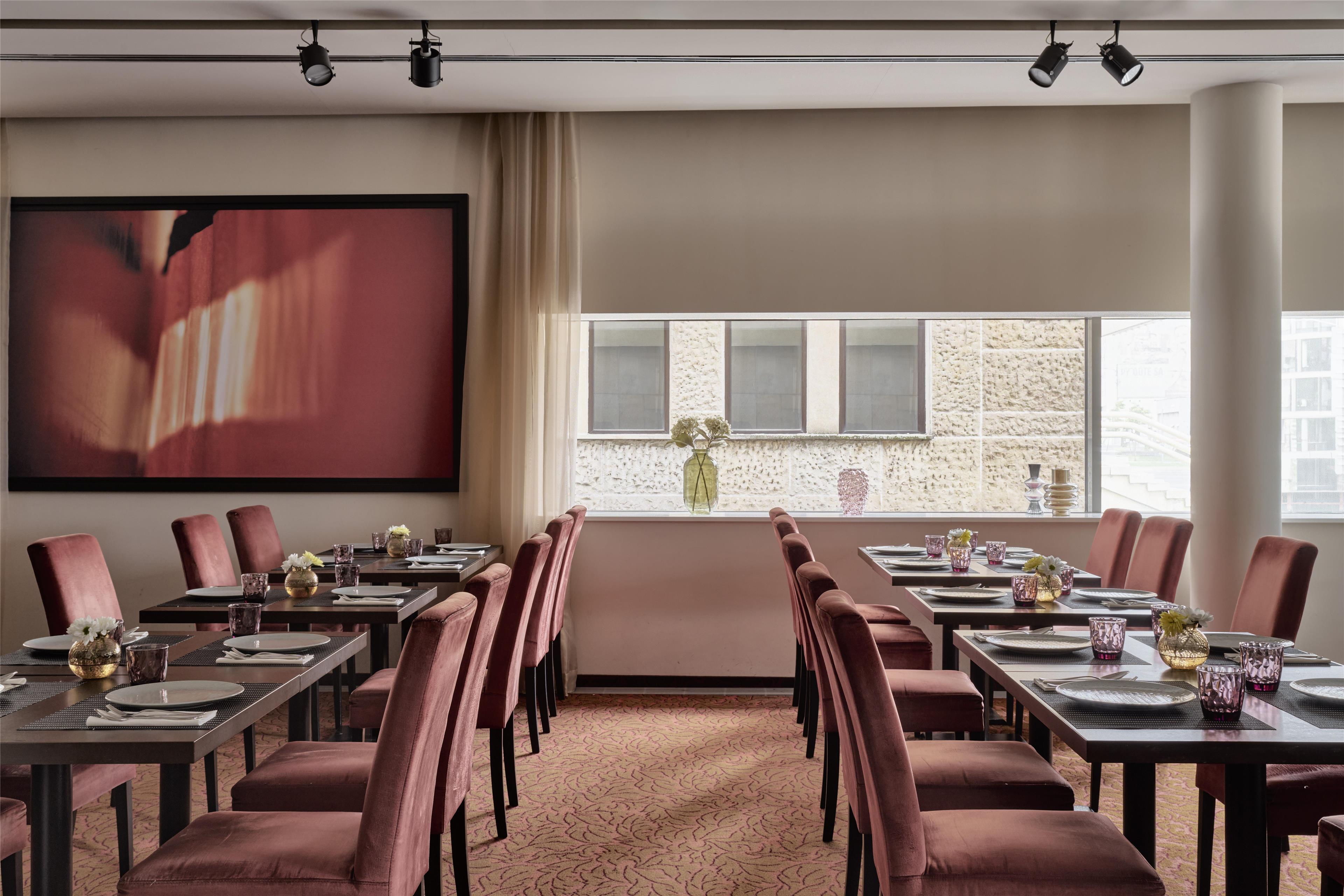 Restaurant Falkensteiner Hotel Bratislava