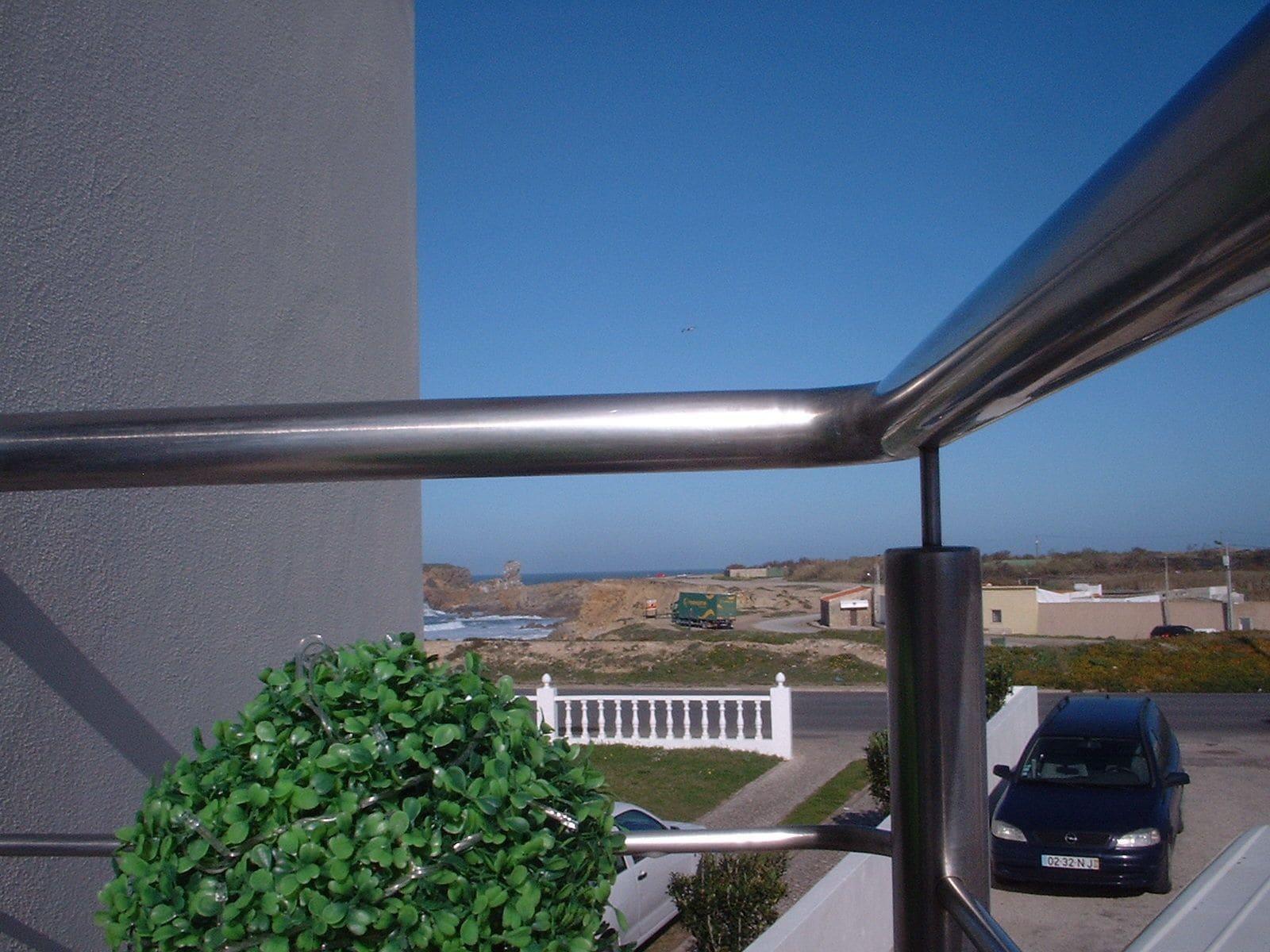 Playa Peniche Surf Lodge - Hostel