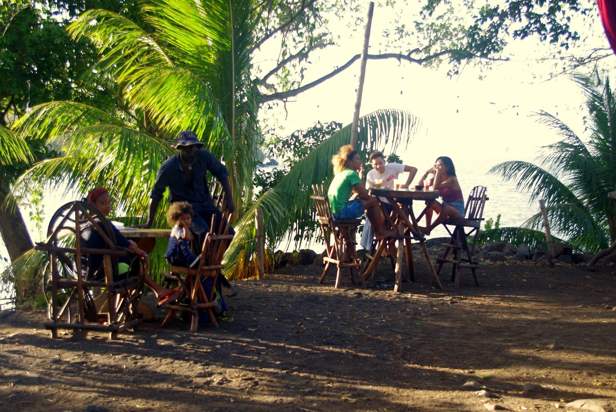 Comodidades del Alojamiento El Pital Chocolate Paradise - Hostel