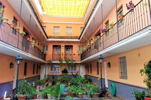 Alquiler Vacacional - Duplex apartment in Barrio de San Bernardo with parking