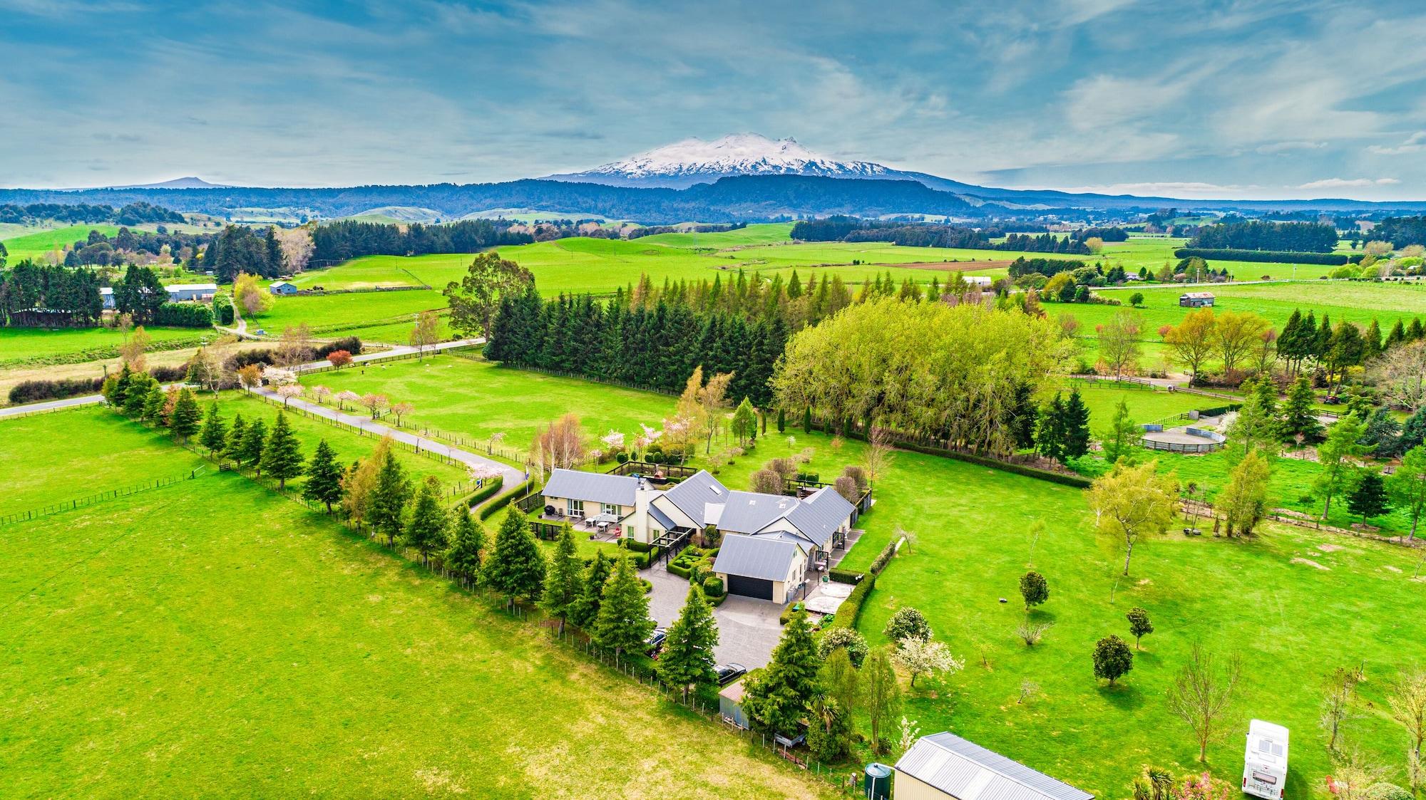 Vista Exterior Ruapehu Country Lodge