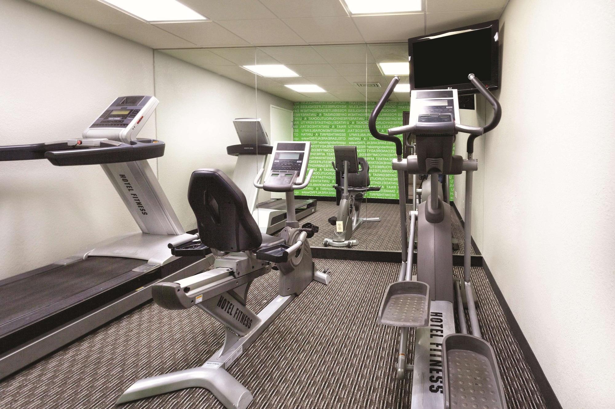 Gimnasio La Quinta Inn & Suites by Wyndham Miami Airport East