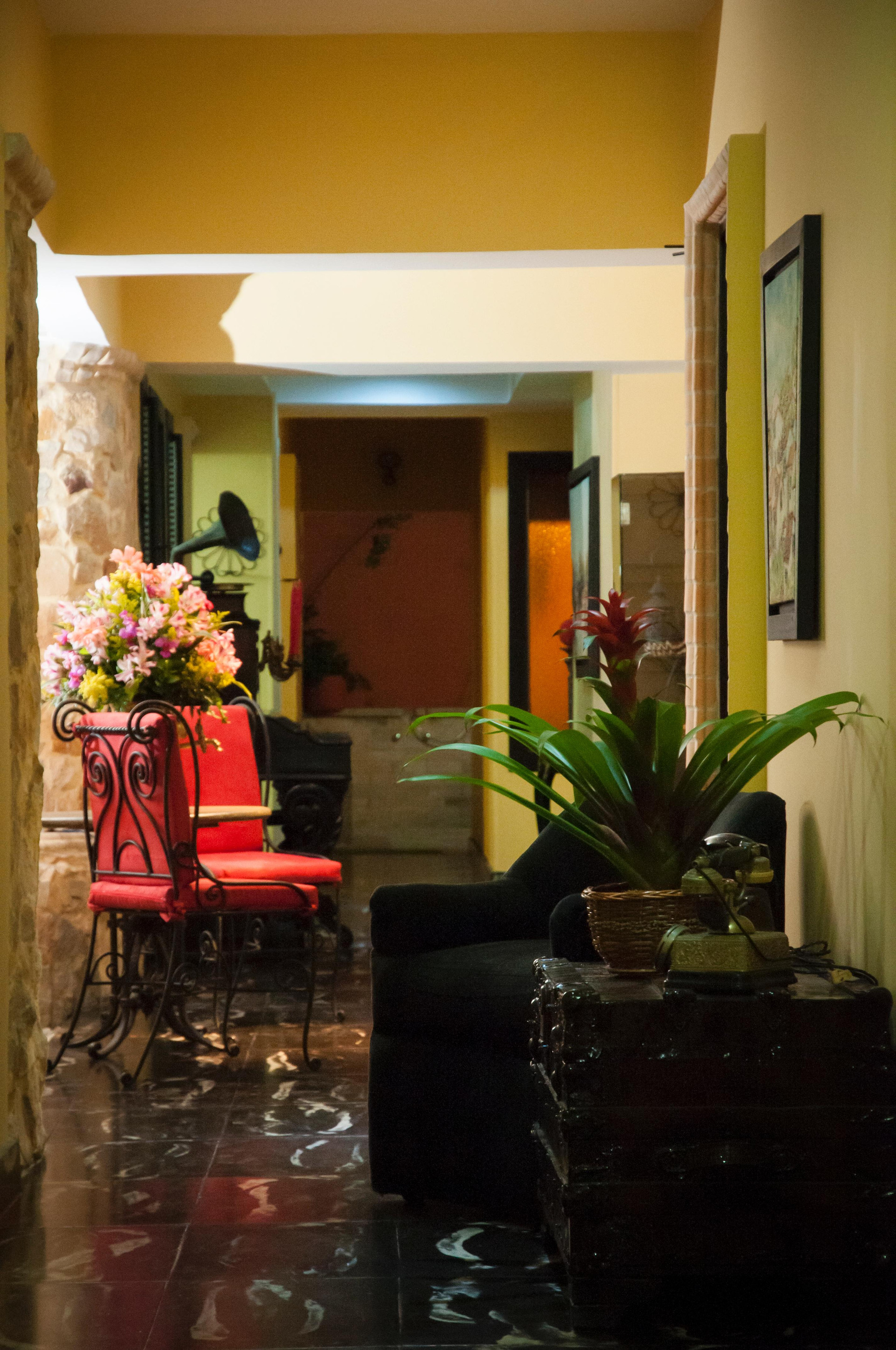 Varios Cali Apartaestudios