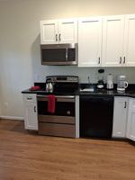 Alquiler Vacacional - 2.1 mi to Reston hospital, 1.5 mi to Metro private entrance/space  and quiet
