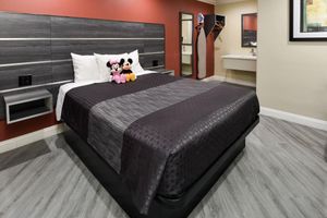 Alojamiento - Pacific Inn Anaheim