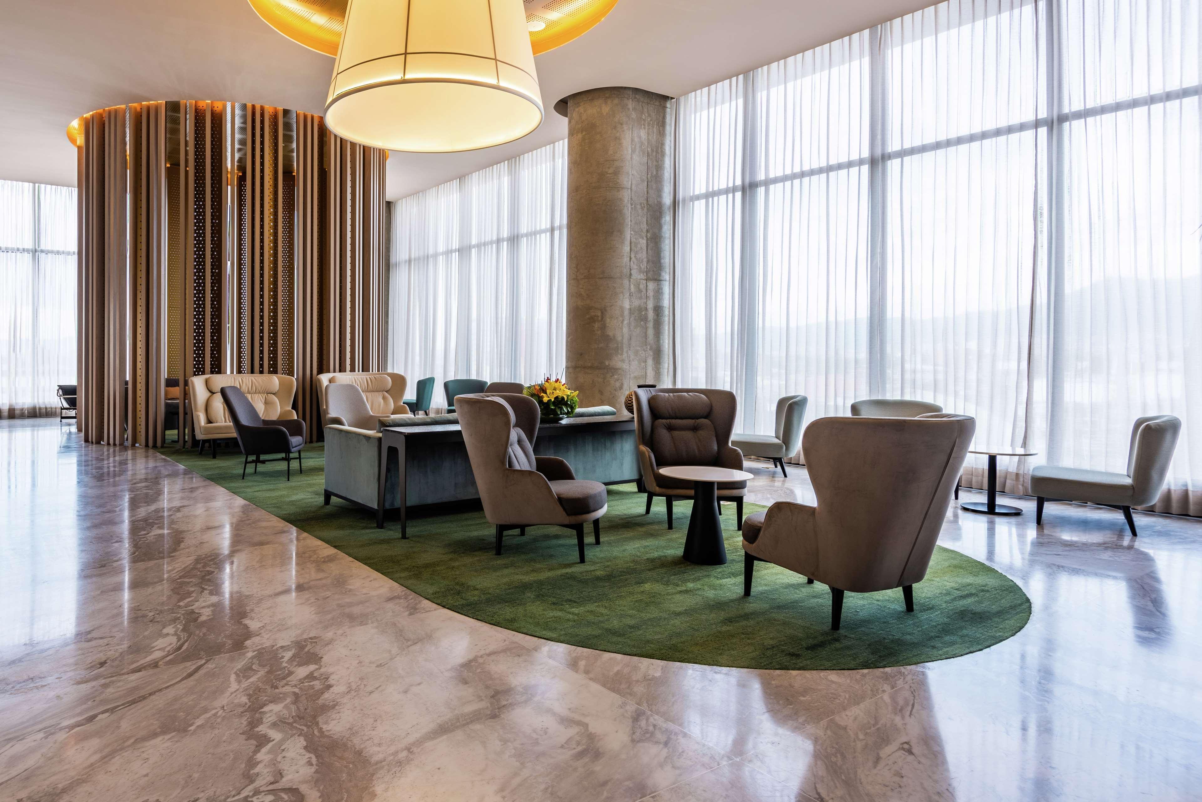 Vista Lobby Hilton Bogota Corferias