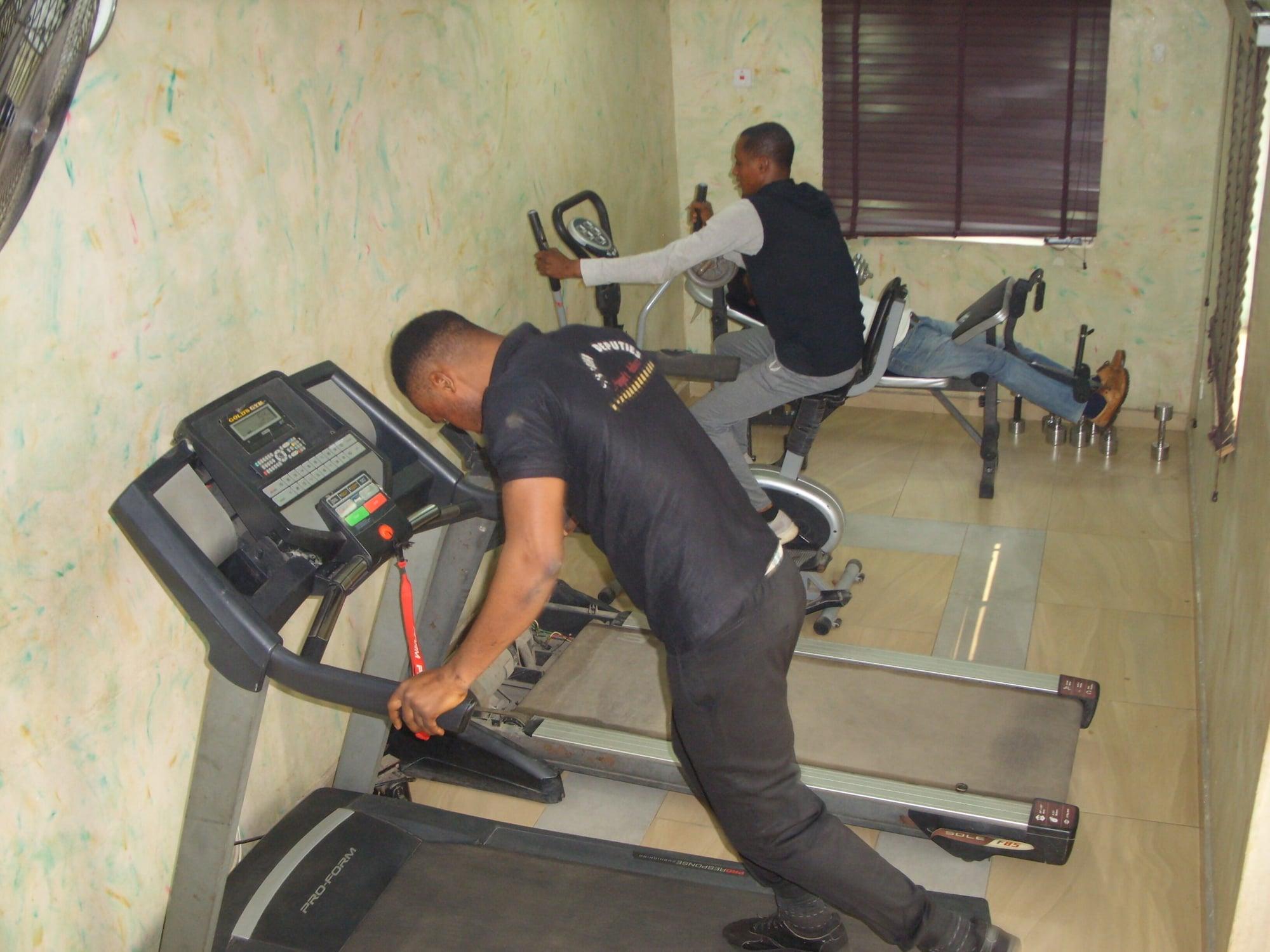 Gimnasio Grand Style Guest House