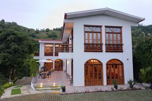 Alojamiento - Hospedaje Maria Elena