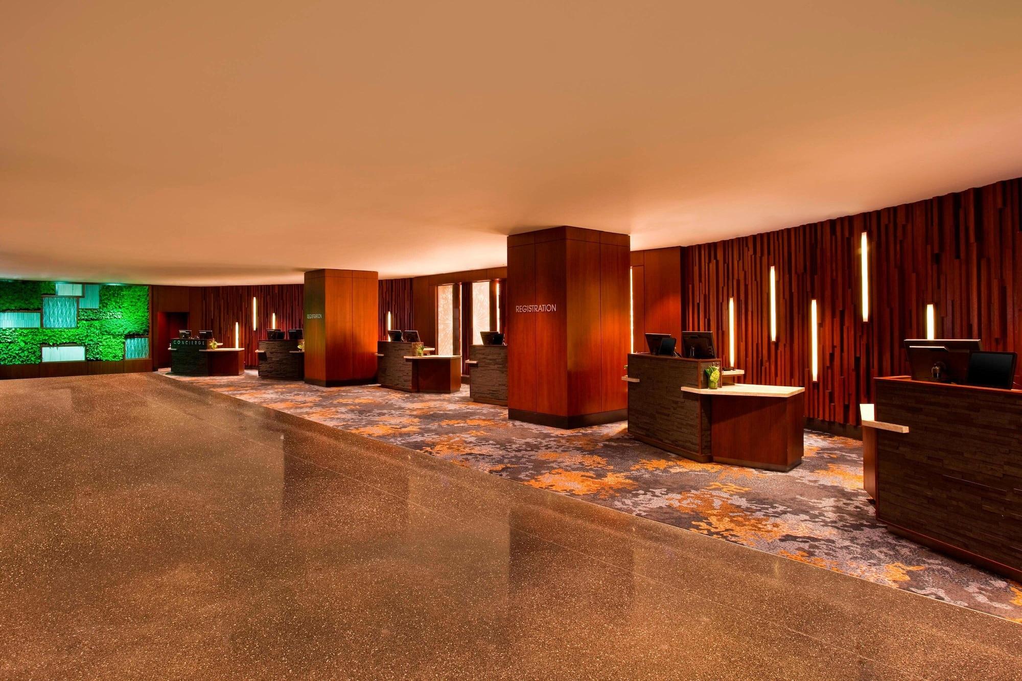 Vista Lobby The Westin Peachtree Plaza, Atlanta
