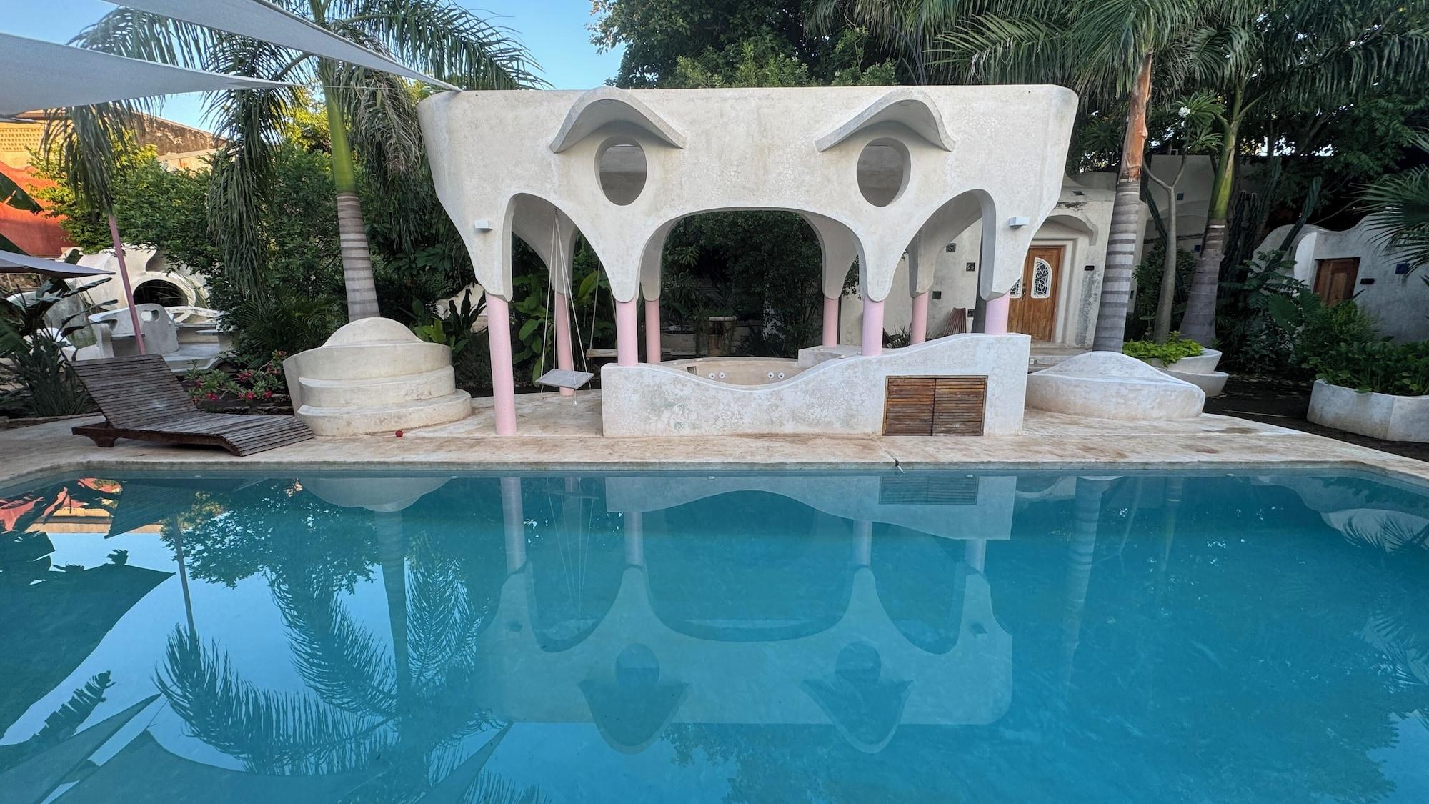 Vista Piscina CalleOuvert