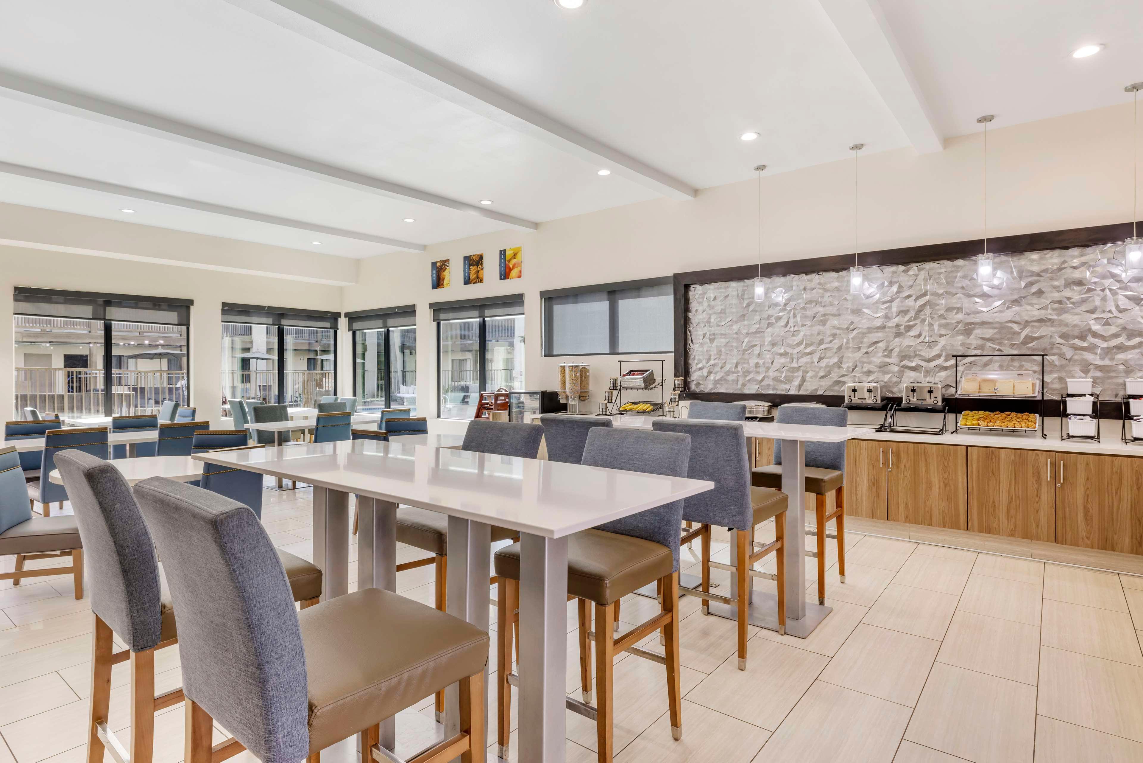 Restaurant Best Western Carlsbad by the Sea