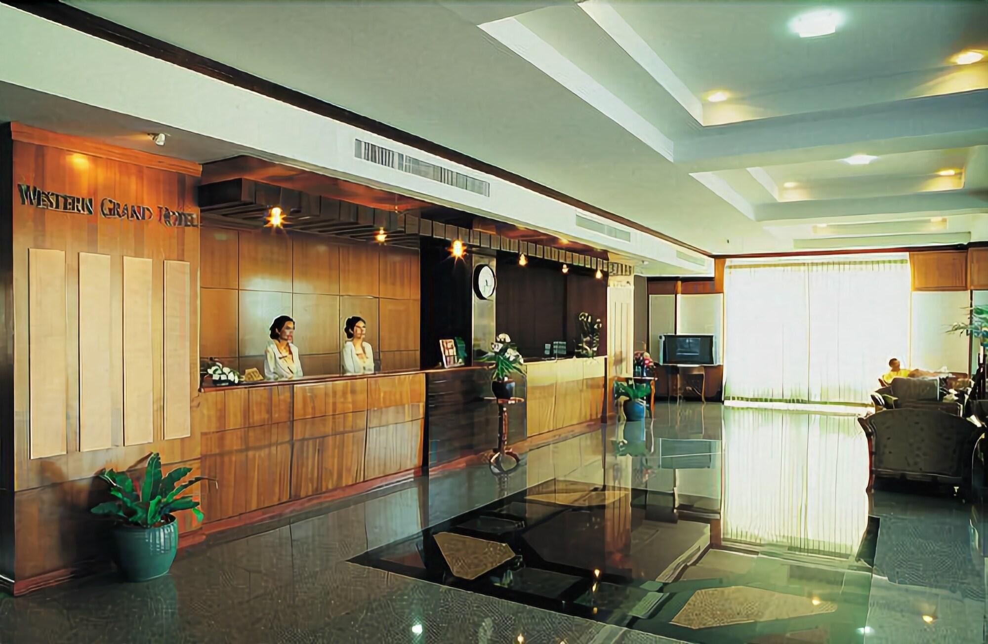 Vista Lobby Westerngrand Hotel Ratchaburi