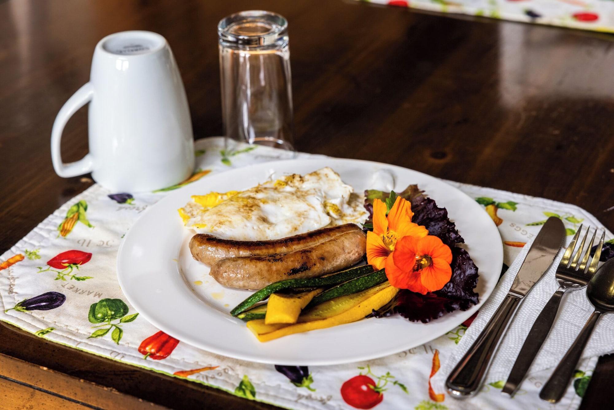 Restaurant Upper Humber Settlement A FarmStay BNB