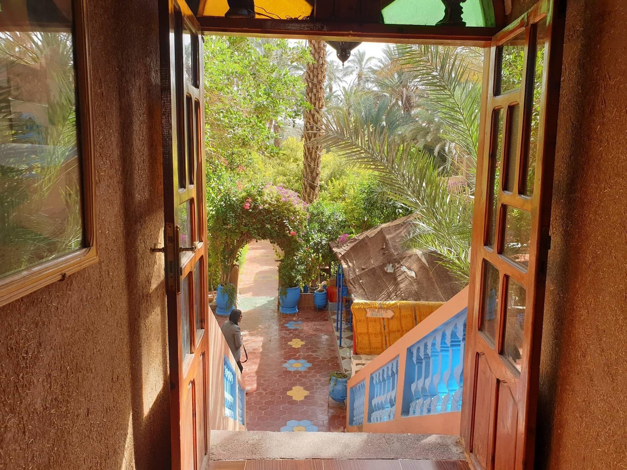 Varios Auberge Chez Ali
