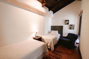 Alquiler Vacacional - Great location, Car park, Gated, 24/7 Security, Incredible!