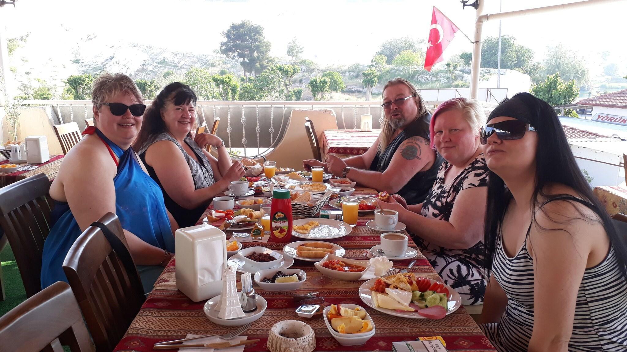 Bar/Salón Alida Hotel