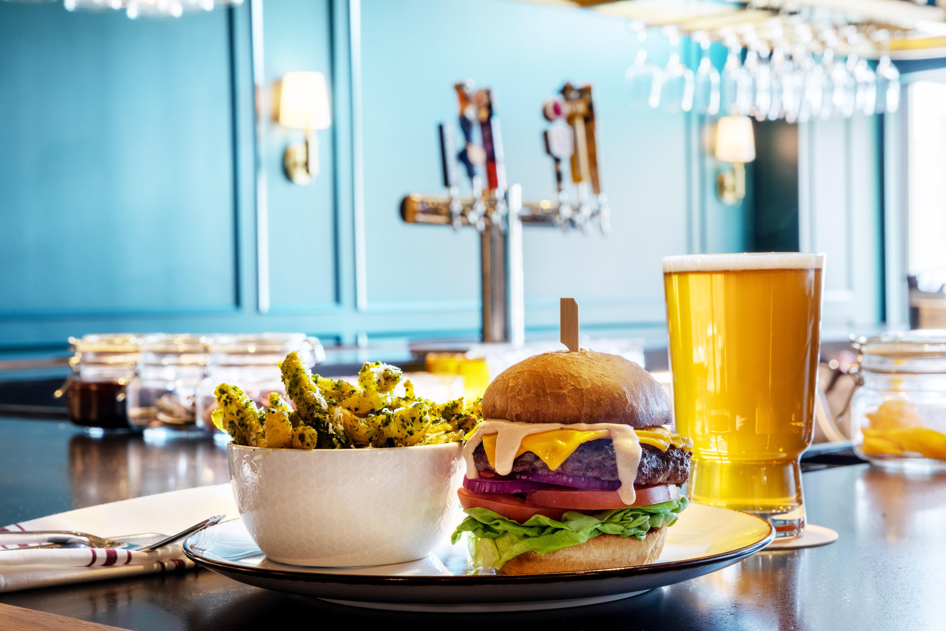 Bar/Salón The Benson Hotel & Faculty Club